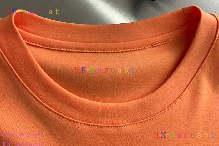 NEW 보테가베네타 반팔티 신상 BV 2524006