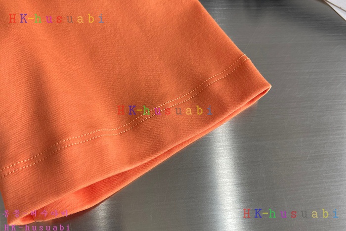 NEW 보테가베네타 반팔티 신상 BV 2524006