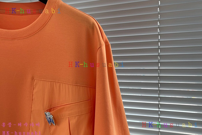 NEW 보테가베네타 반팔티 신상 BV 2524006