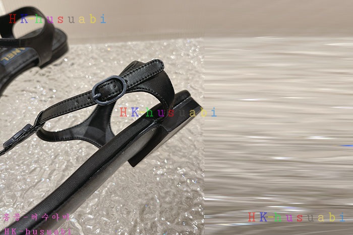 NEW 샤넬 샌들 신상 C 558204