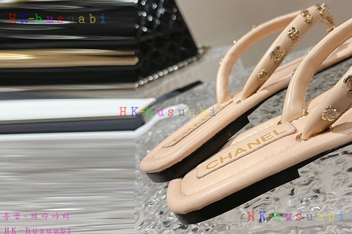 NEW 샤넬 샌들 신상 C 558205