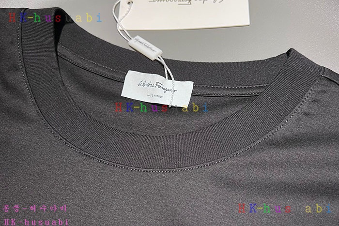 NEW  페라가모 반팔티 신상 F 6682702