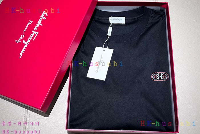 NEW  페라가모 반팔티 신상 F 6682702