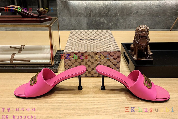 NEW 발렌시아가 신발 신상 B 958254