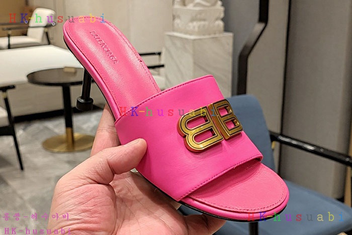 NEW 발렌시아가 신발 신상 B 958254