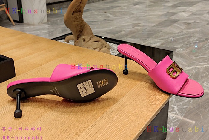NEW 발렌시아가 신발 신상 B 958254