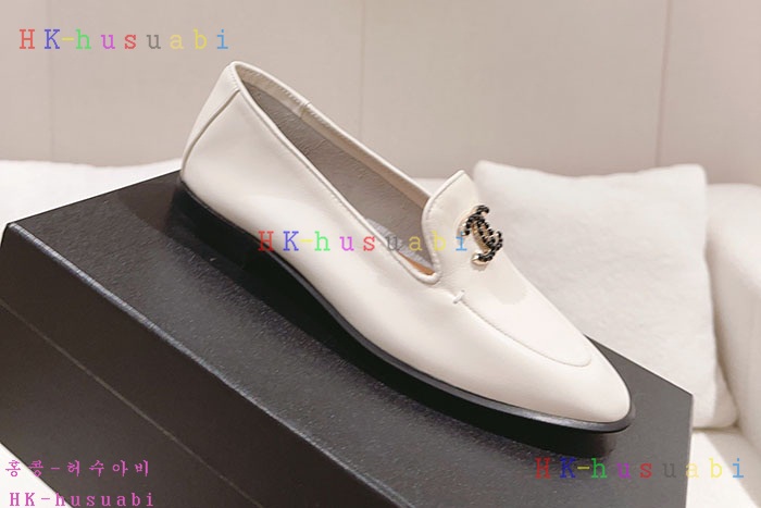 NEW 샤넬 신발 신상 LV 933351