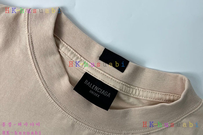 NEW 발렌시아가 반팔티 신상 B 689907
