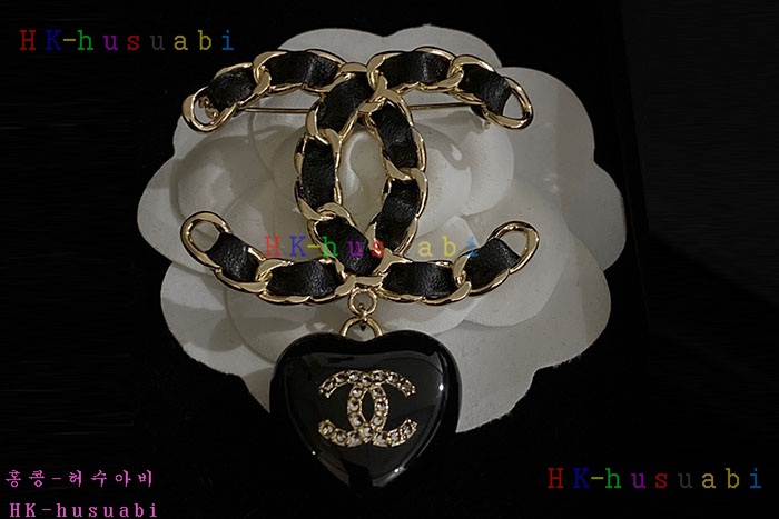 NEW 샤넬 브로치 신상 C 595527