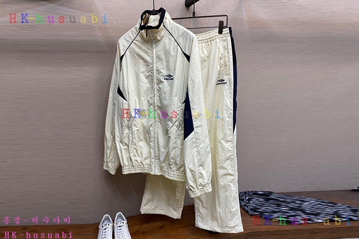 NEW 발렌시아가 자켓 신상 B 685520