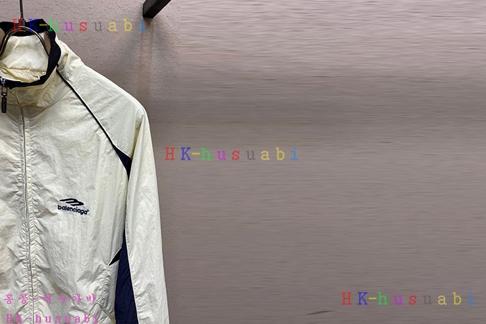 NEW 발렌시아가 자켓 신상 B 685520