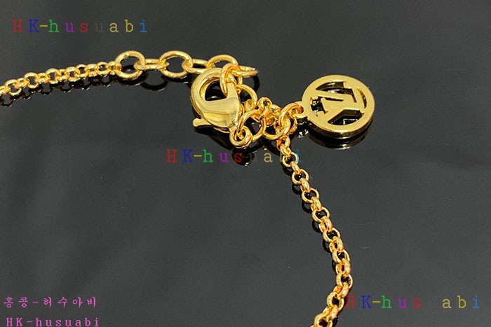 NEW 루이비통 팔찌 신상 LV 925005