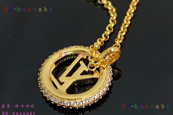 NEW 루이비통 목걸이 신상 LV 925004