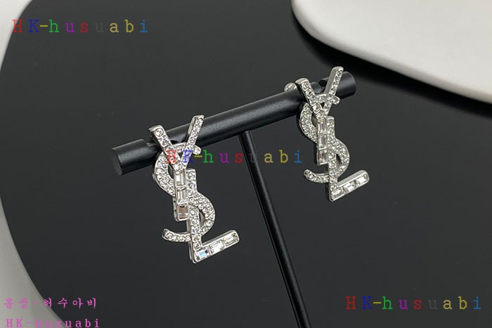 NEW 입생로랑 귀걸이 신상 SL 925019