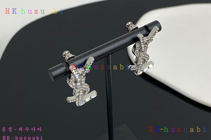 NEW 입생로랑 귀걸이 신상 SL 925019