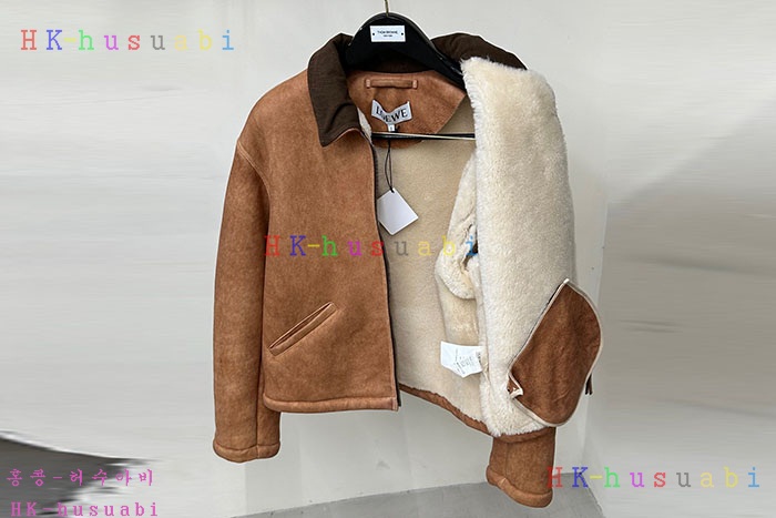 NEW 로에베 무스탕 신상 LW 8570011