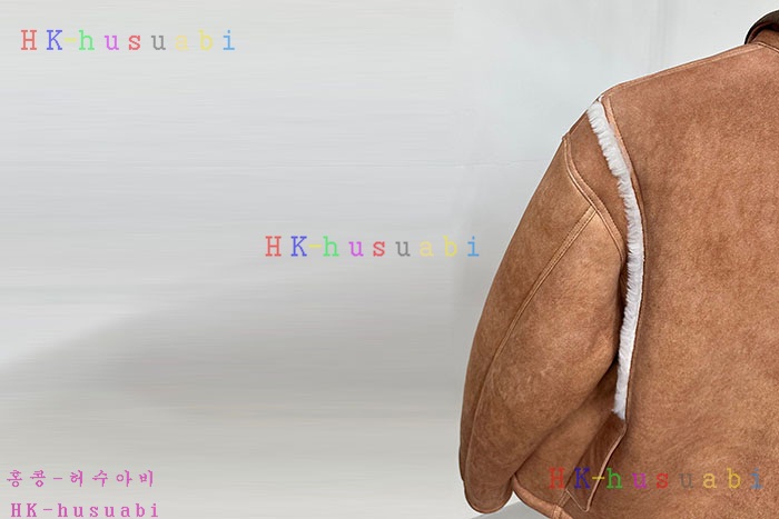 NEW 로에베 무스탕 신상 LW 8570011