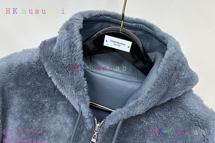 NEW 로에베 무스탕 신상 LW 8570012