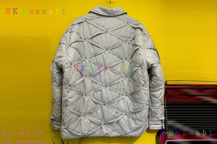 NEW 루이비통 패딩 신상 LV 857704