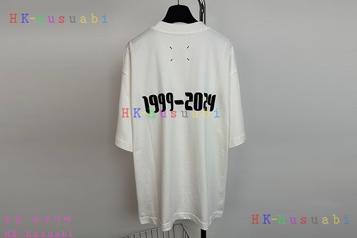 NEW 메종 메르지엘라 반팔티 신상 M 8857030