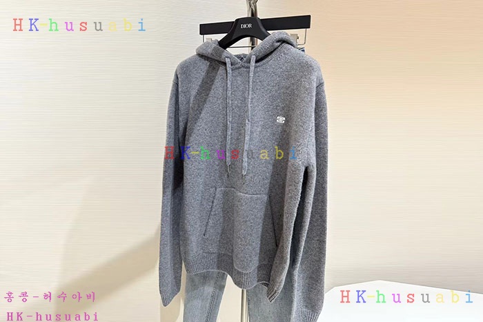 NEW 셀린느 니트 신상 C 857012