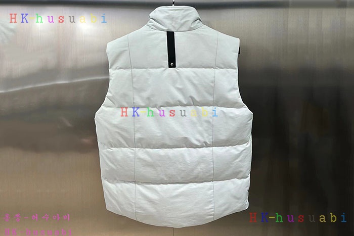 NEW 무스너클 패딩조끼 신상 M 625002