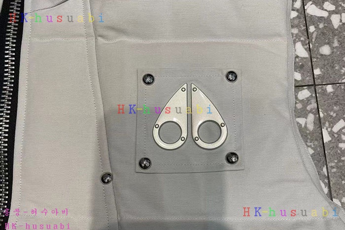 NEW 무스너클 패딩조끼 신상 M 625002