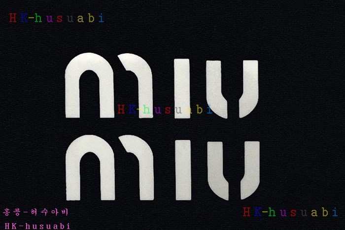NEW 미우미우 니트 신상 MU 996801