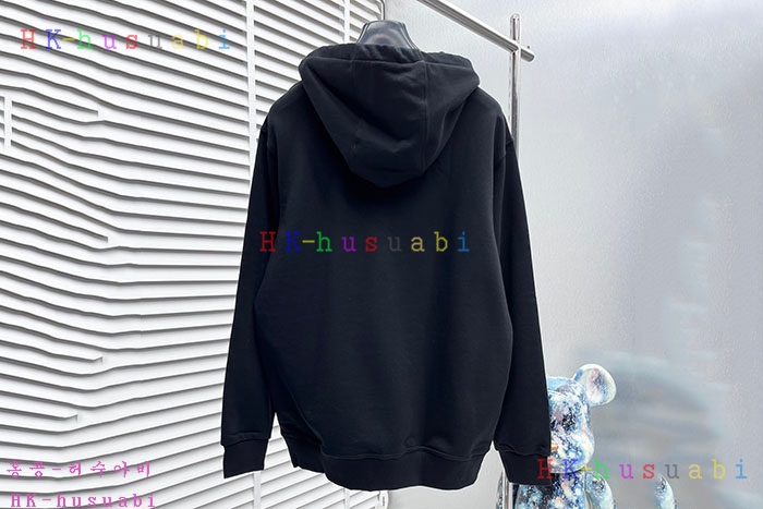 NEW 버버리 후드티 신상 BB 885704