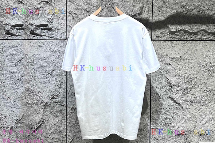 NEW 프라다 반팔티 신상 P 9289950