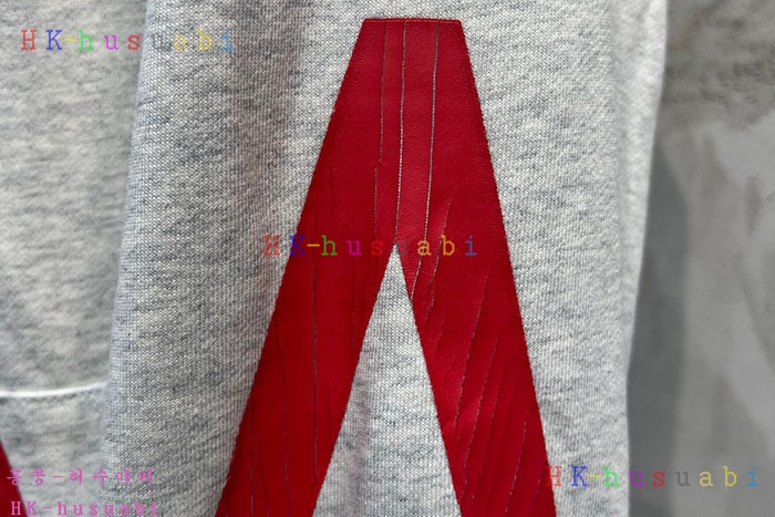 NEW 발렌시아가 후드집업 신상 B 558239