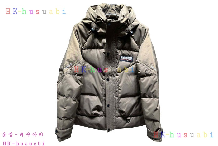 NEW 발렌시아가 패딩 신상 B 558250