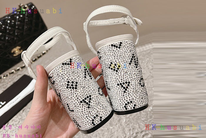 NEW 샤넬 샌들 신상 C 857706
