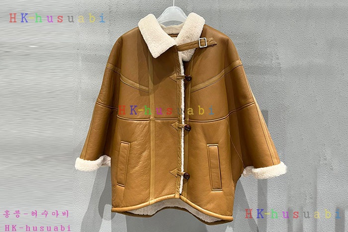 NEW 입생로랑 무스탕 신상 SL 887018