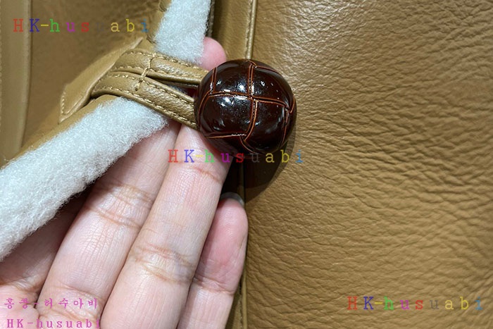NEW 입생로랑 무스탕 신상 SL 887018