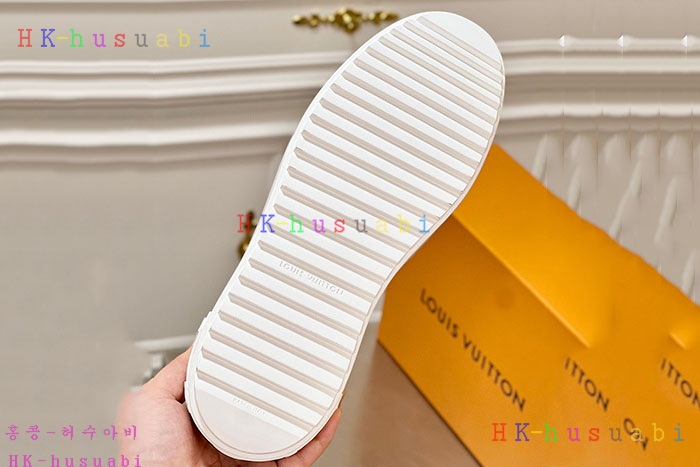 NEW 루이비통 신발 신상 LV 689014