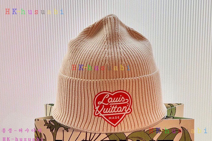 NEW 루이비통 모자 신상 LV 2528901