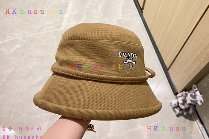 NEW 프라다 모자 신상 P 2455202
