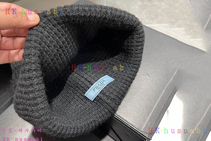 NEW 프라다 모자 신상 P 24540103