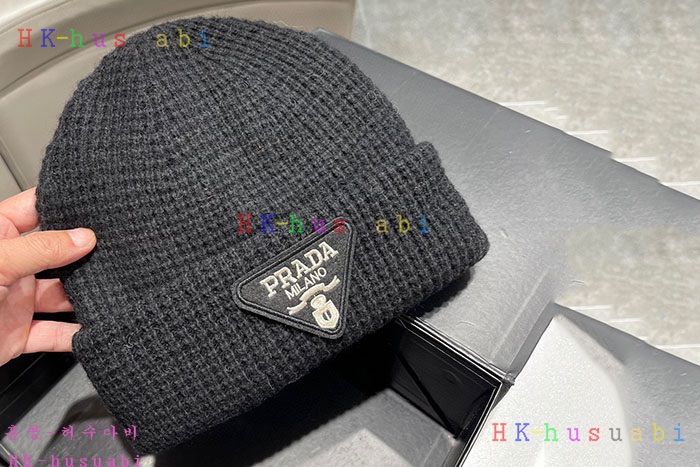 NEW 프라다 모자 신상 P 24540103