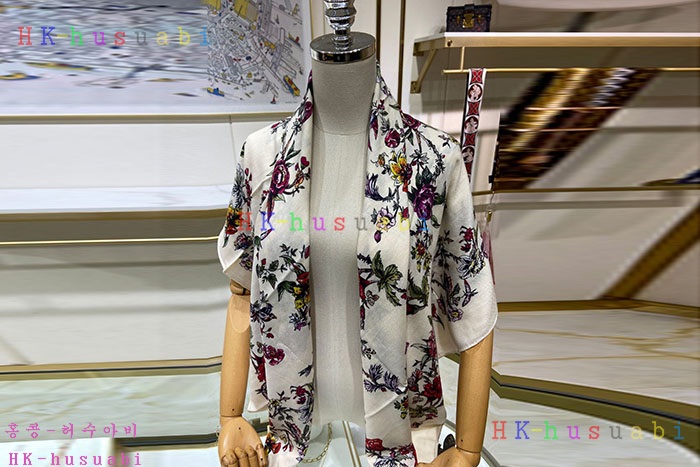 NEW 디올 스카프 신상 DR 968025