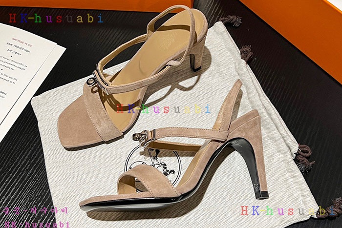 NEW 에르메스 신발 신상 H 256610