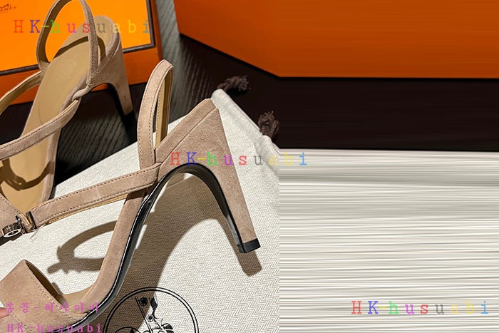 NEW 에르메스 신발 신상 H 256610