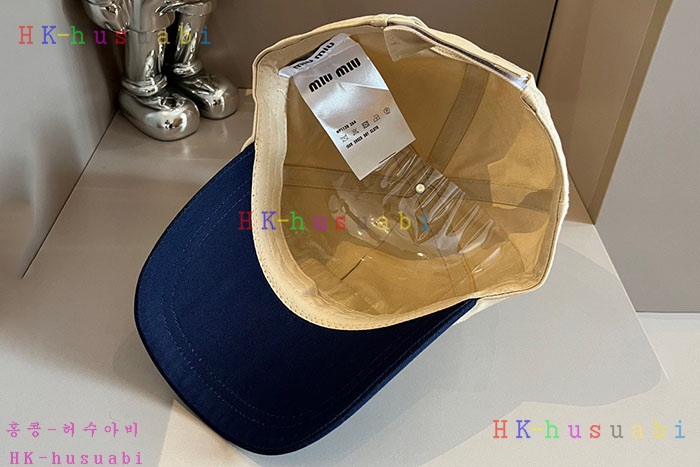 NEW 미우미우  모자 신상 M 335055