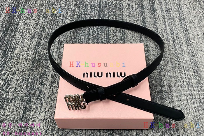 NEW 미우미우 벨트 신상 MU 0311005