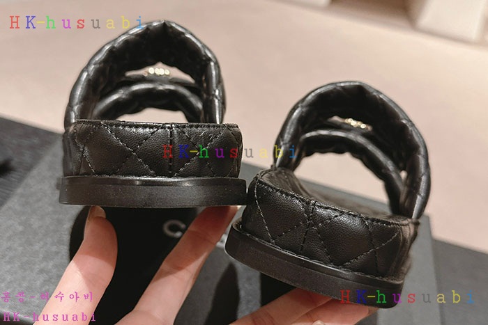NEW 샤넬 샌들 신상 C 416603