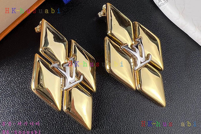NEW 루이비통 귀걸이 신상 LV 955813