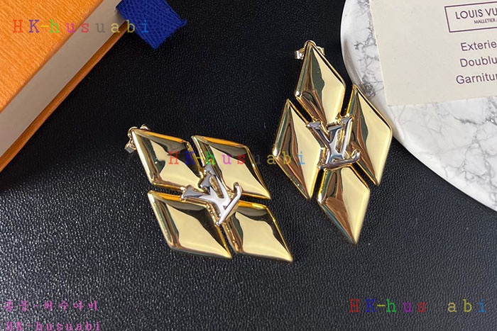 NEW 루이비통 귀걸이 신상 LV 955813