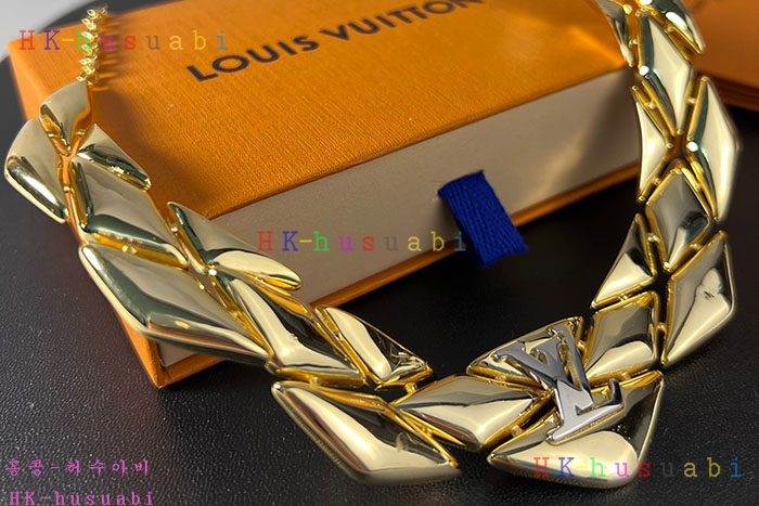 NEW 루이비통 목걸이 신상 LV 955814