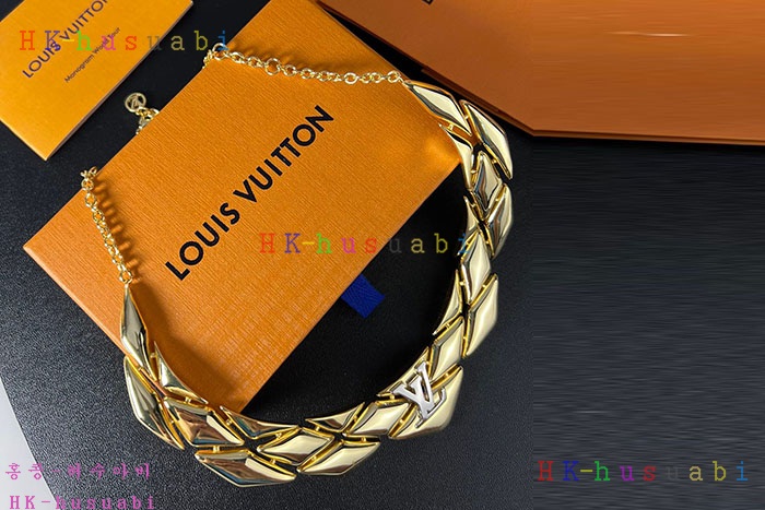 NEW 루이비통 목걸이 신상 LV 955814